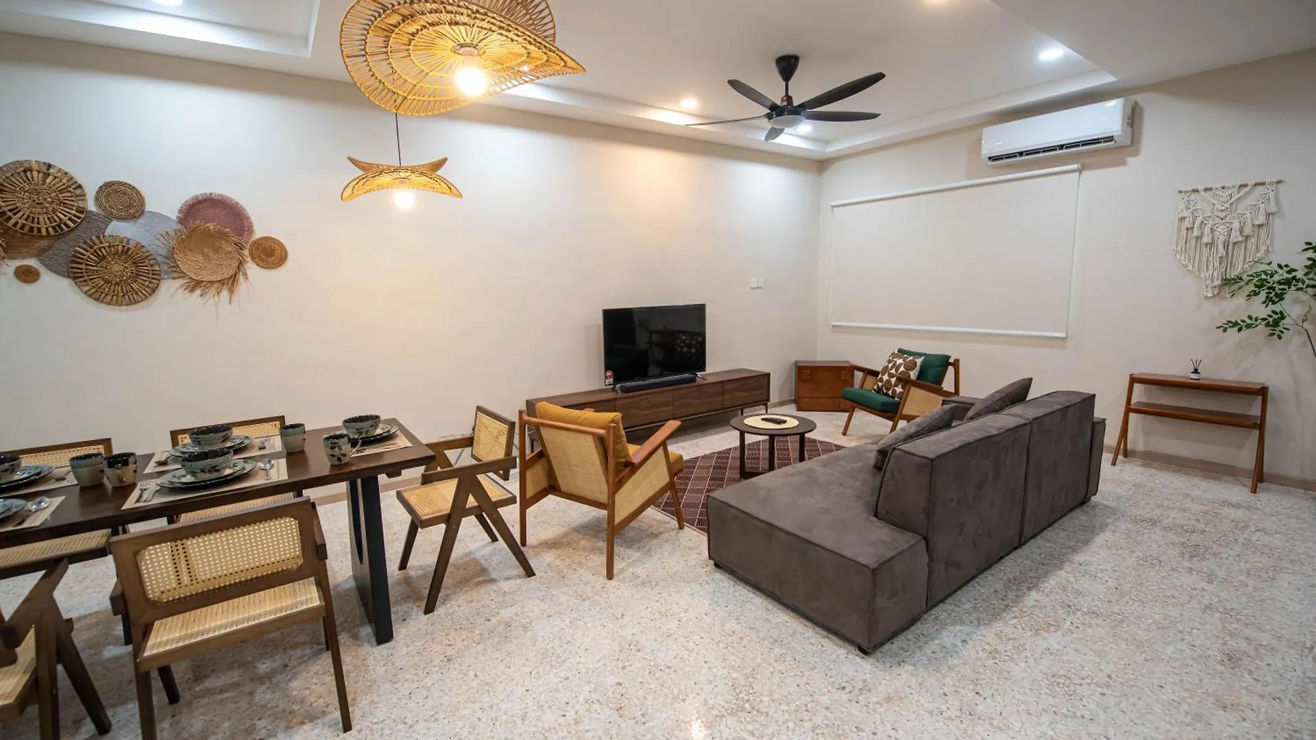 De Luma Therumah 5 Bedroom 3 Bathroom Bukit Mertajam 0*,